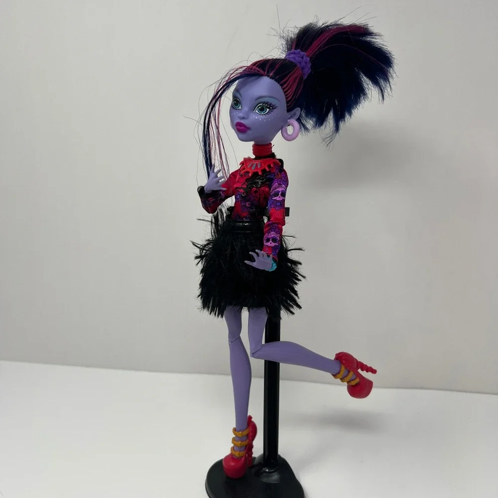 Monster High Jane Boolittle Gloom and Bloom Doll Purple